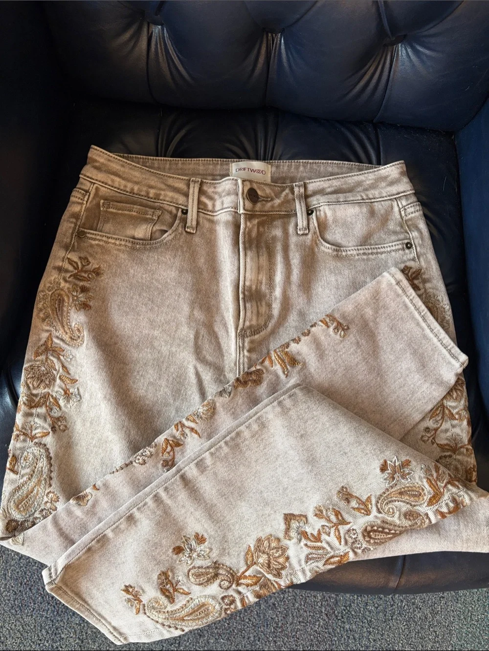 Driftwood Embroidered Beige Washout Women's Jeans